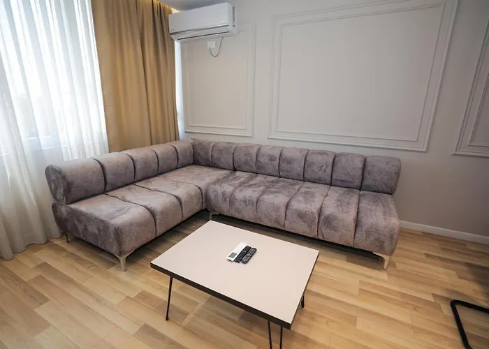 Miku -outstanding At Taiwan Apartman Tirana