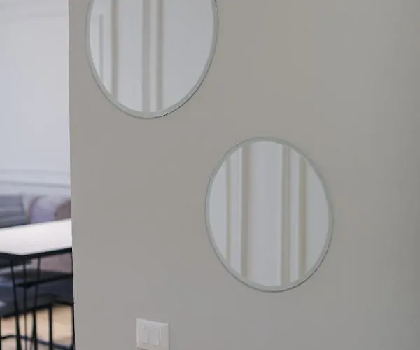 Miku -outstanding At Taiwan * Tirana