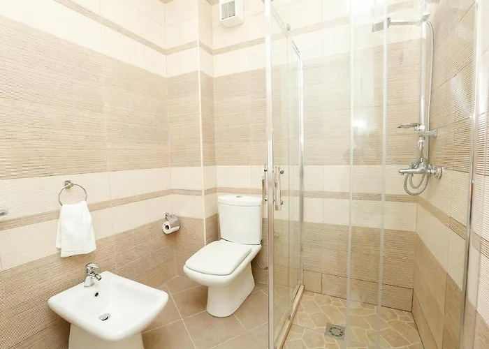 Miku -outstanding At Taiwan * Tirana